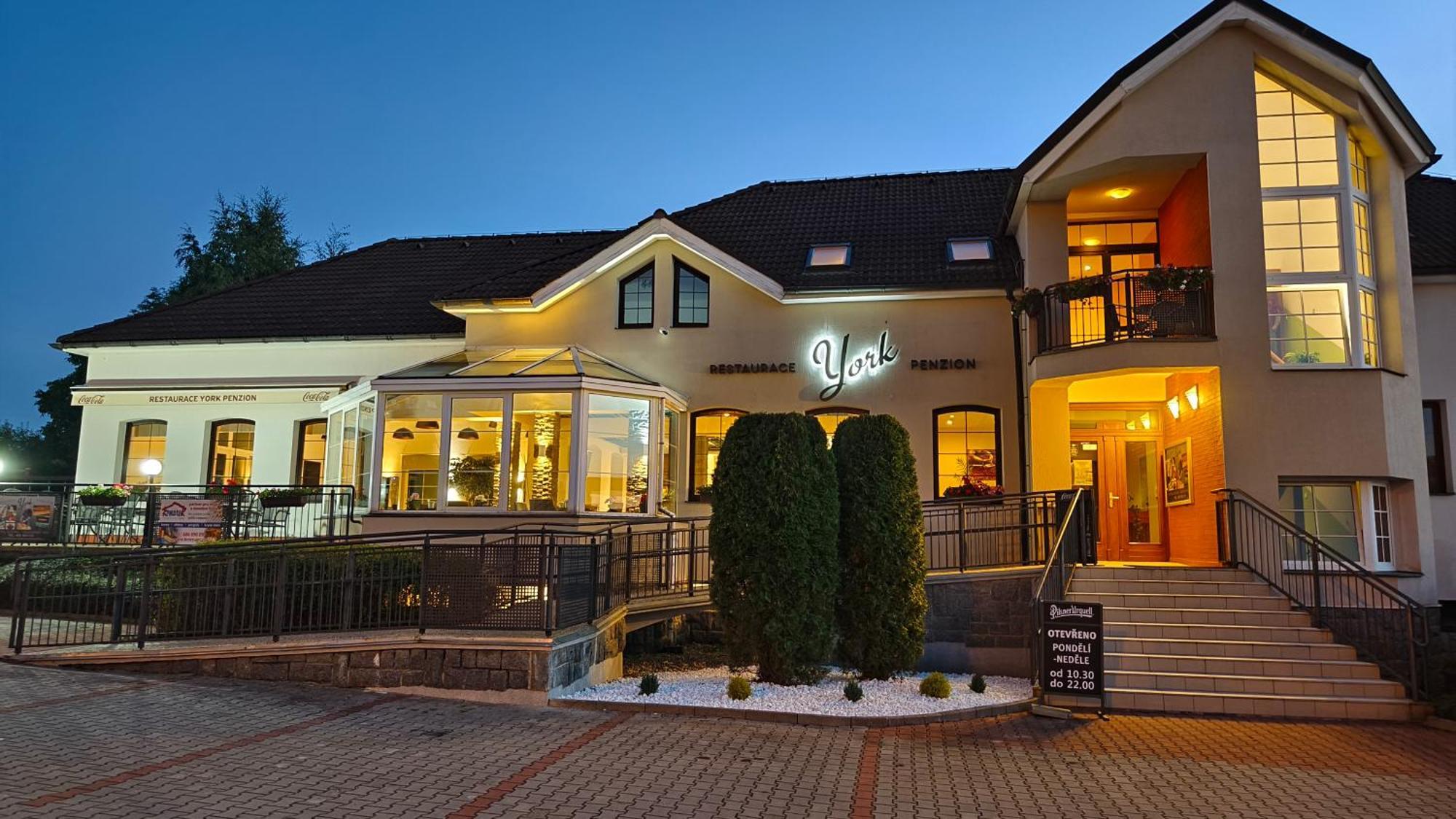 Penzion York Liberec Exterior photo